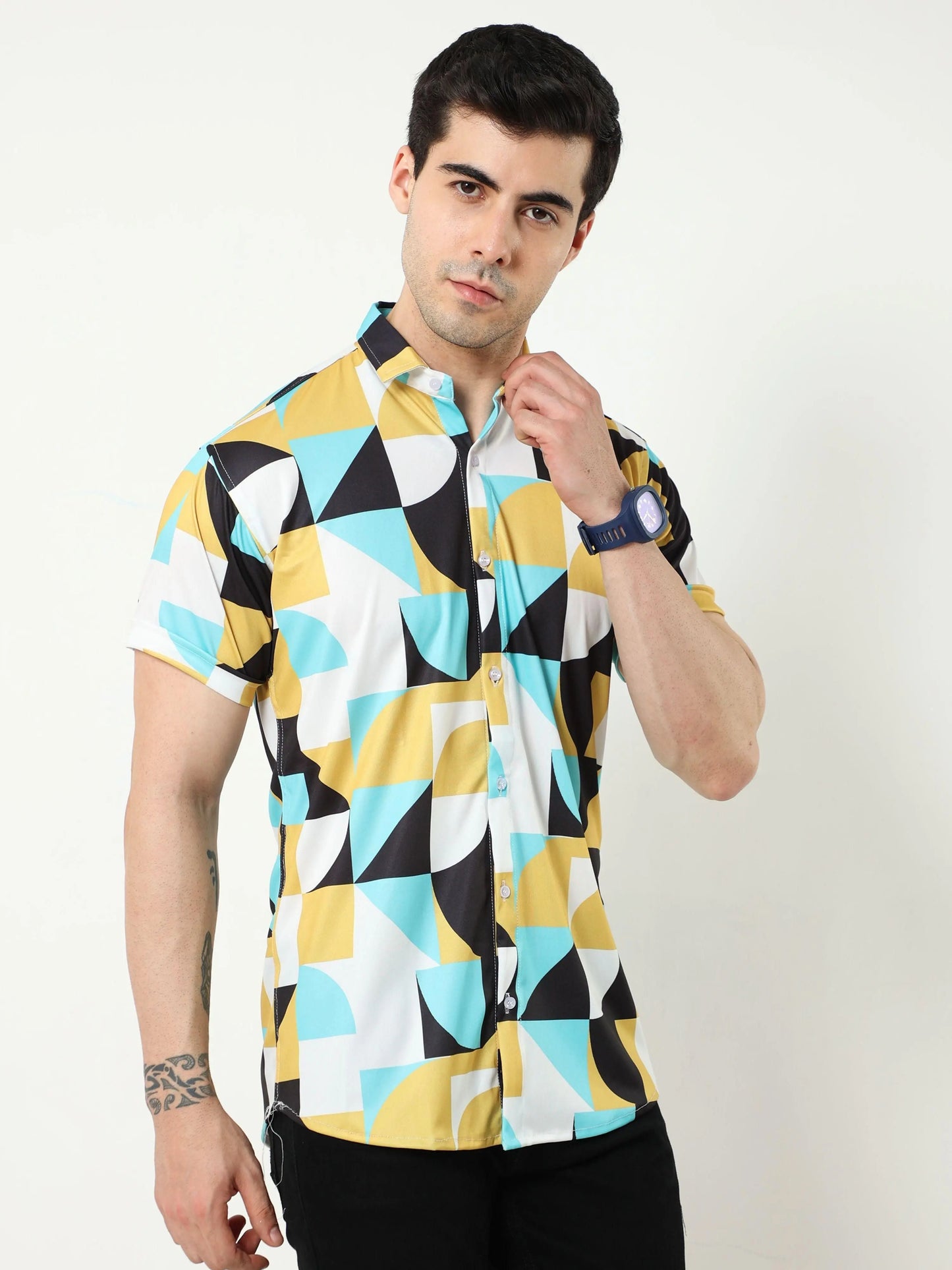 Men Regular Fit Floral Print Spread Collar Casual Shirt SaumyasStore