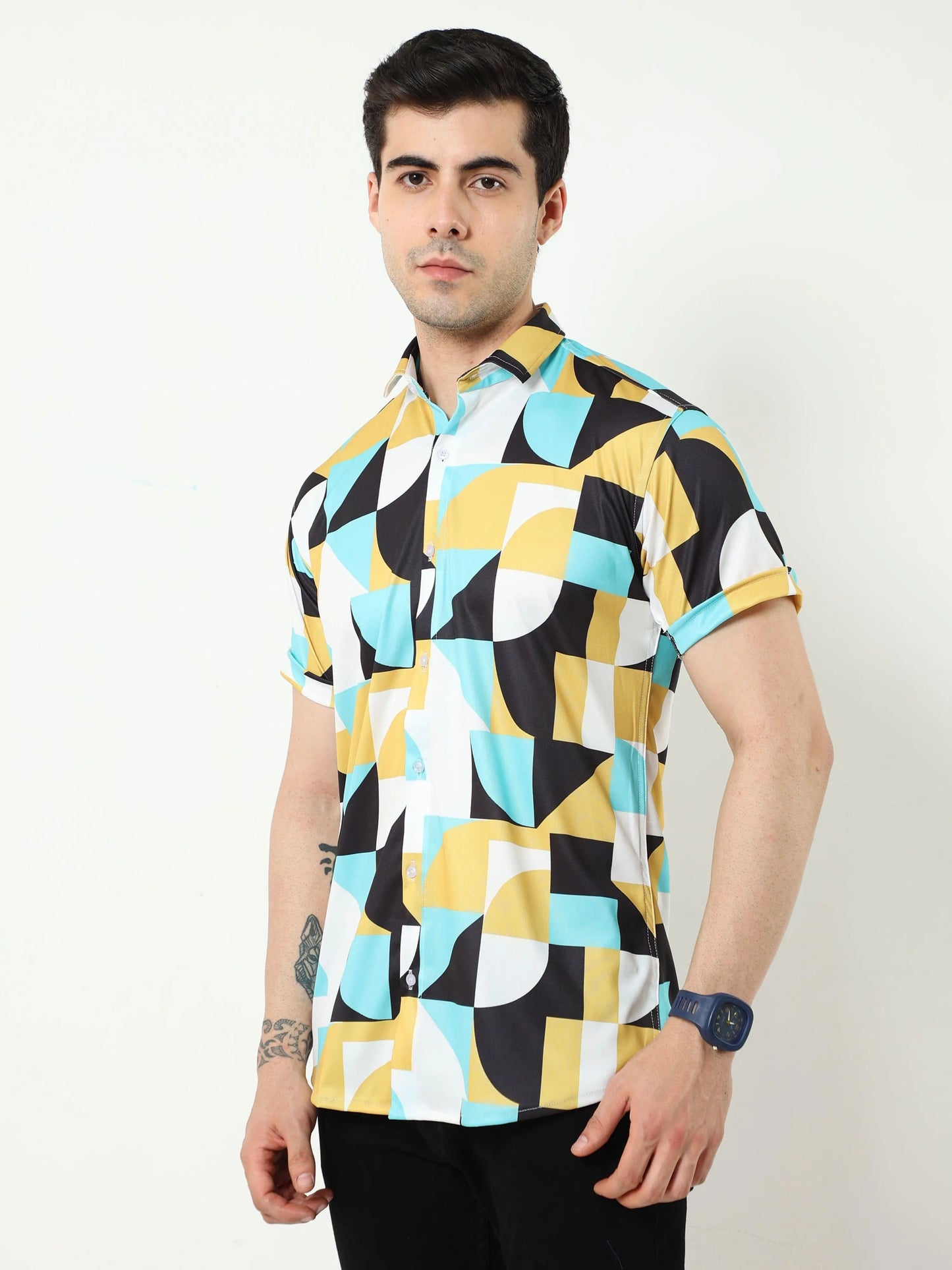 Men Regular Fit Floral Print Spread Collar Casual Shirt SaumyasStore