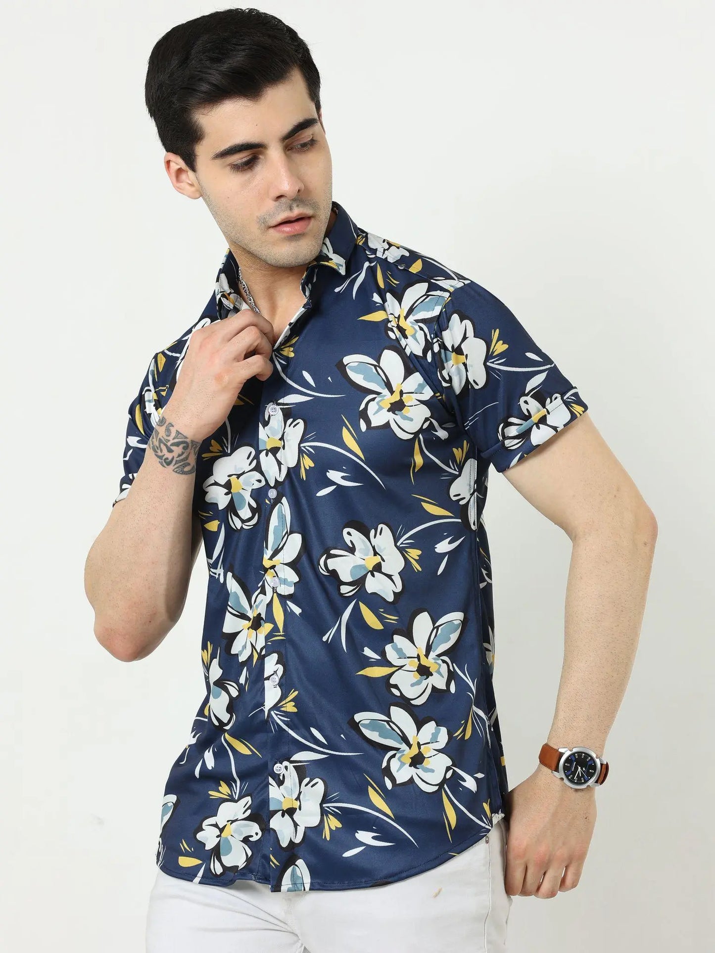 Men Regular Fit Floral Print Spread Collar Casual Shirt SaumyasStore