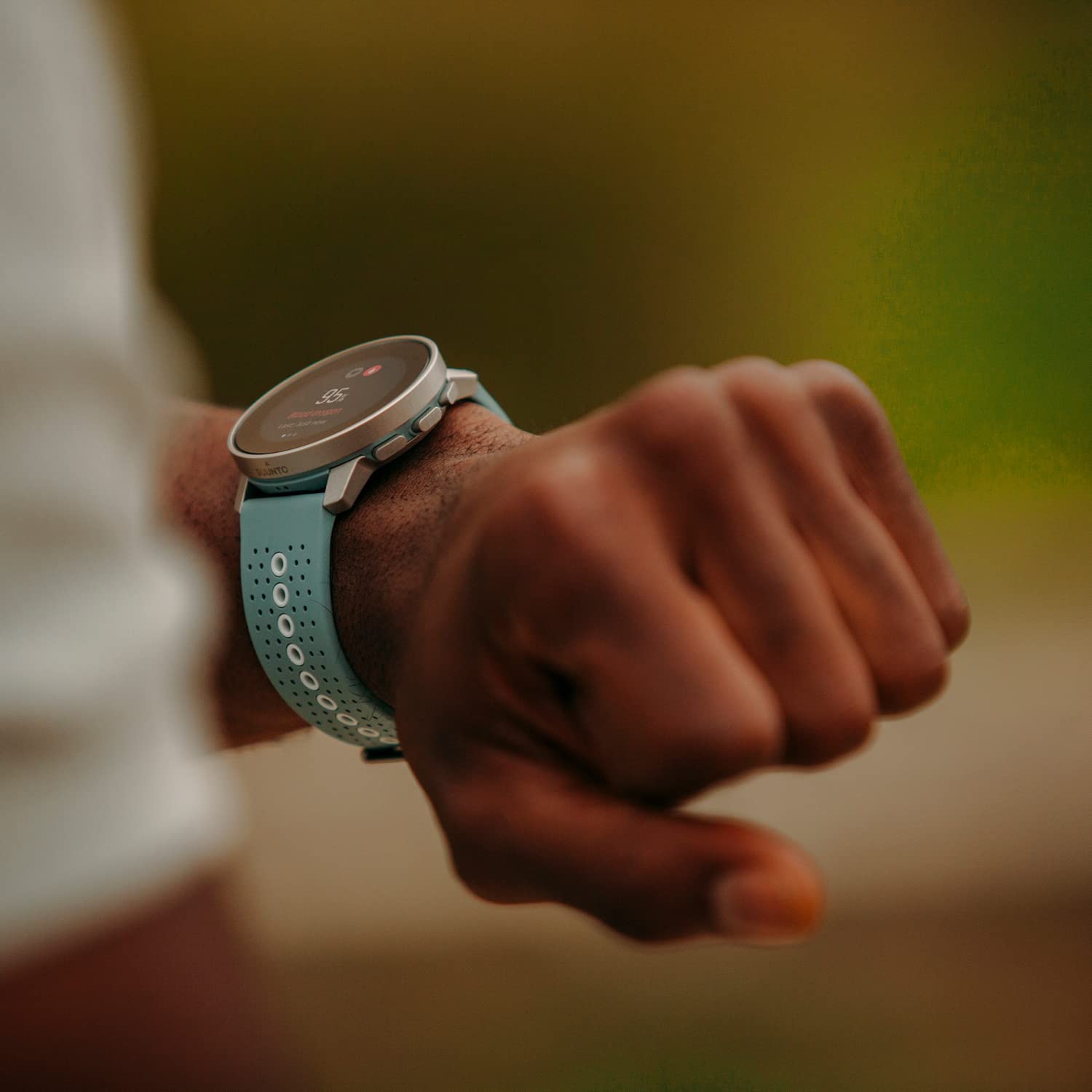 SUUNTO 9 Peak Ultra-Thin, Tough GPS Sports Watch with 80+ Sports Mode & Intelligent Battery Modes (Moss Gray) SaumyasStore