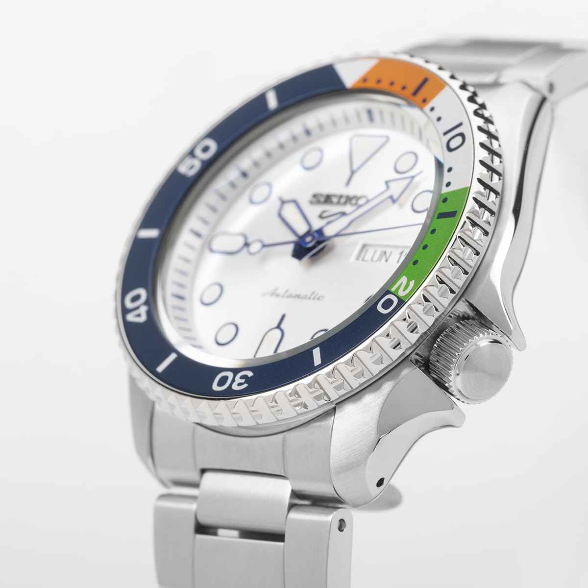 Seiko Limited Edition India Exclusive Off-White Dial Men's Analog Watch, Stainless Steel Band, with Extra Silicon Strap- Srpk83K1, Band Color:Silver SaumyasStore