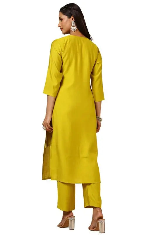 Soch Womens Green Viscose Blend Embellished Kurta Set With Cutdana SaumyasStore