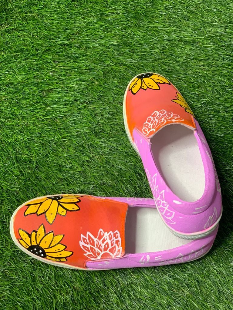 Sunflower Hand Printed Shoe - SaumyasStore