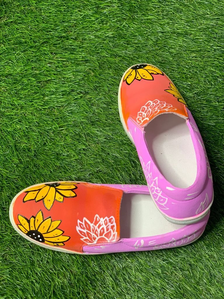 Sunflower Hand Printed Shoe - SaumyasStore