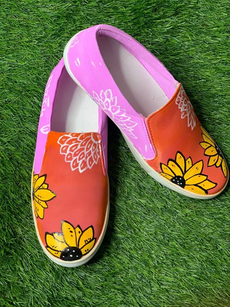 Sunflower Hand Printed Shoe - SaumyasStore