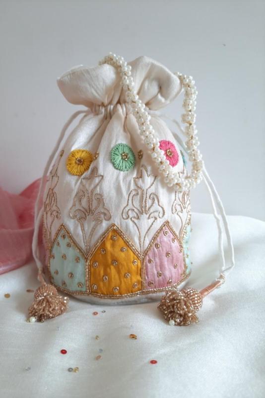 Appliquè Pastel Potli Bag - SaumyasStore