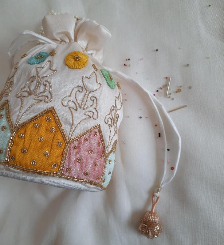 Appliquè Pastel Potli Bag - SaumyasStore