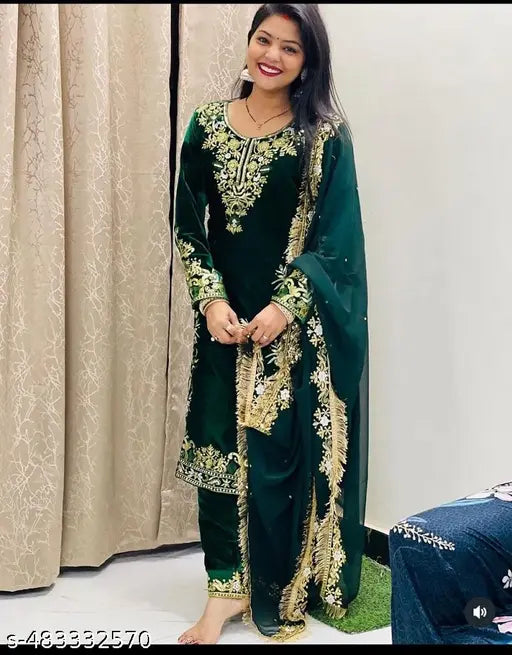 green Velevet sarara