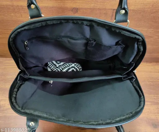 SHOULDER BAG WITH PARTITION