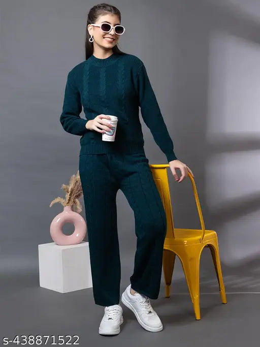 Kvetoo winter wear code set for women