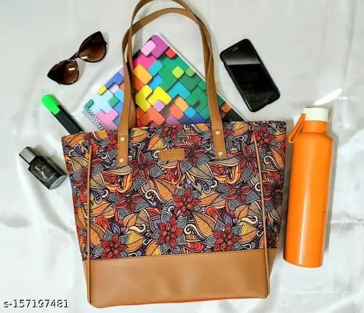 SHOPPER WITH PARTITION