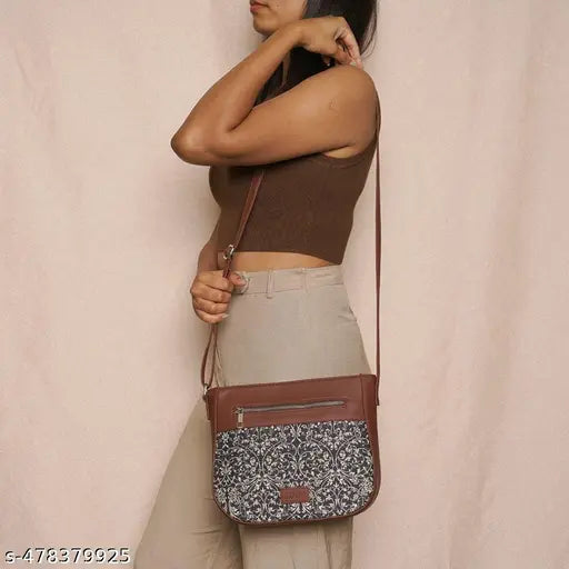 Zouk Lattice Lace U-Shaped Sling Bag