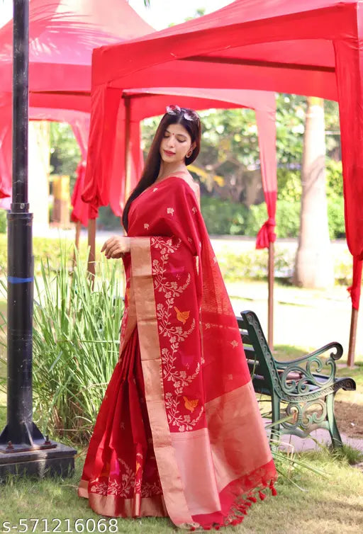 Women's Pure Linen Silk Saree With Unstitched Blouse Piece