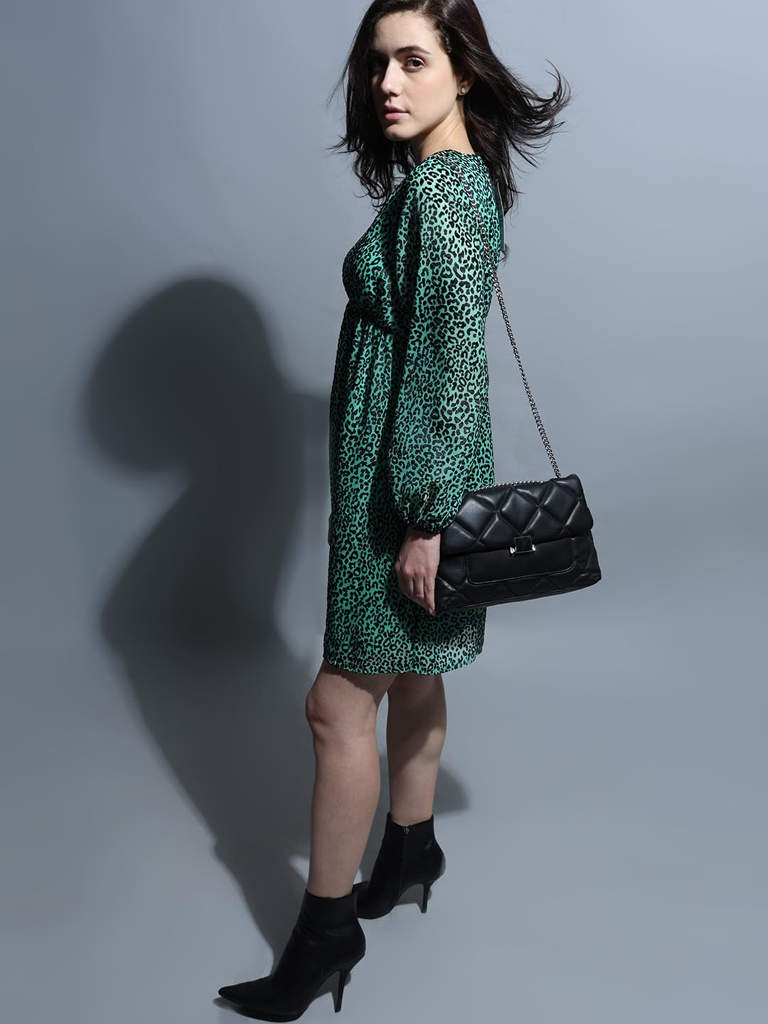 VERO MODA Women's Viscose A-Line Above The Knee Dress (Holly Holly Green) - SaumyasStore