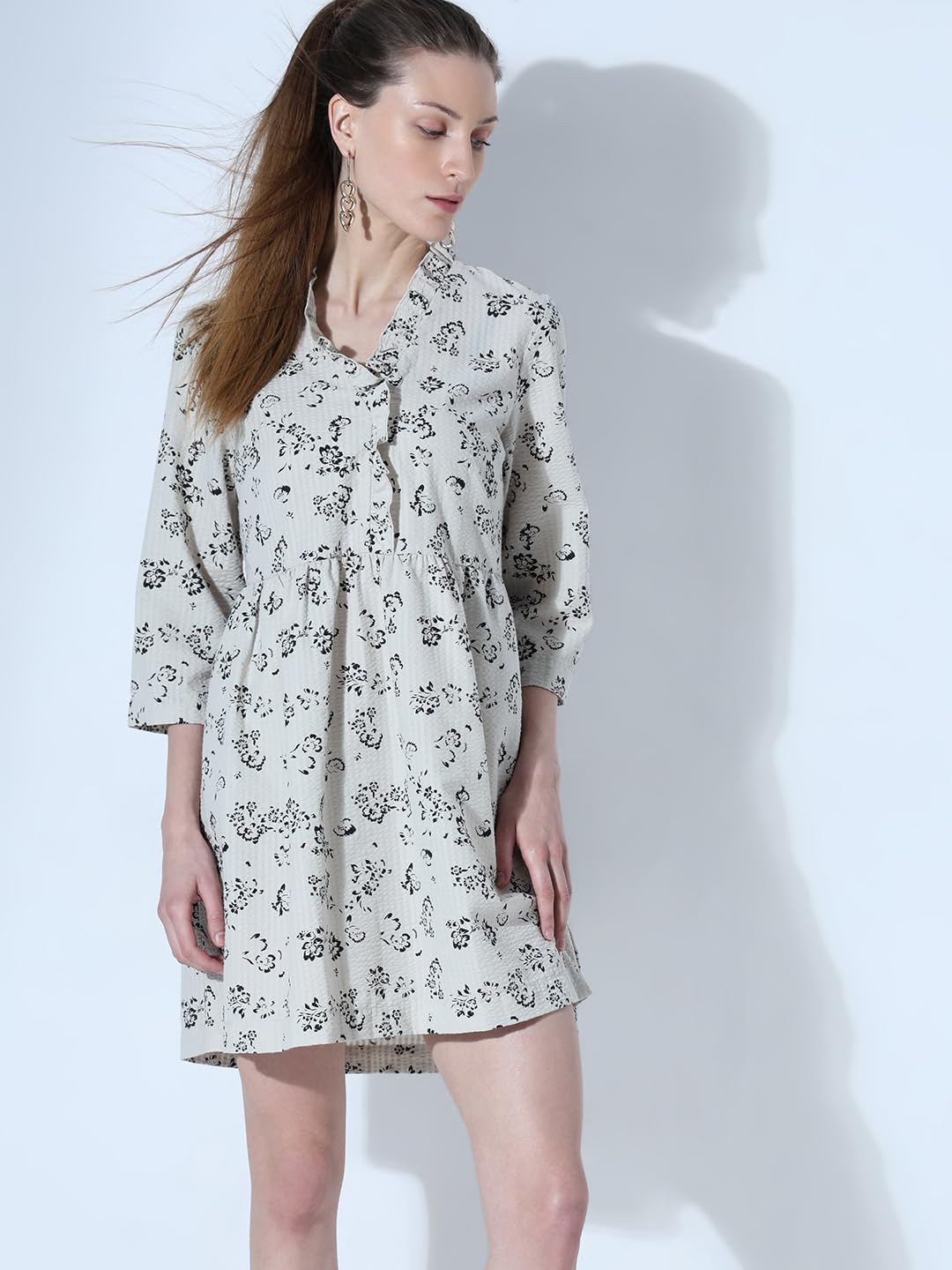 VERO MODA ' Women's Polyester Fit and Flare Above The Knee Dress (10304007-Silver Lining_Silver - SaumyasStore